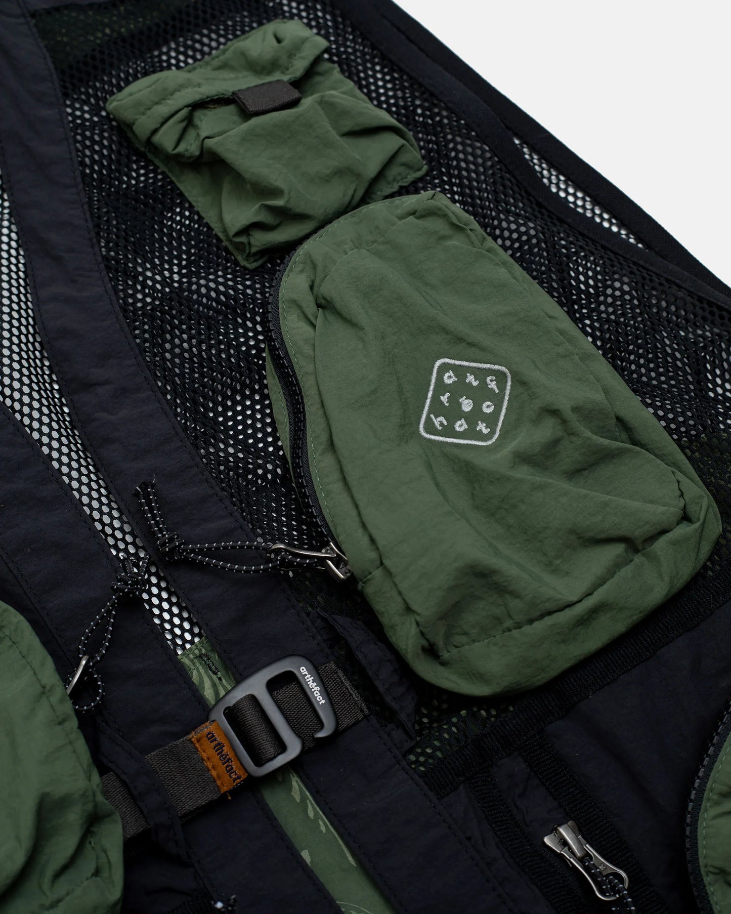 HOTE Utility Vest - BLACK/SAGE