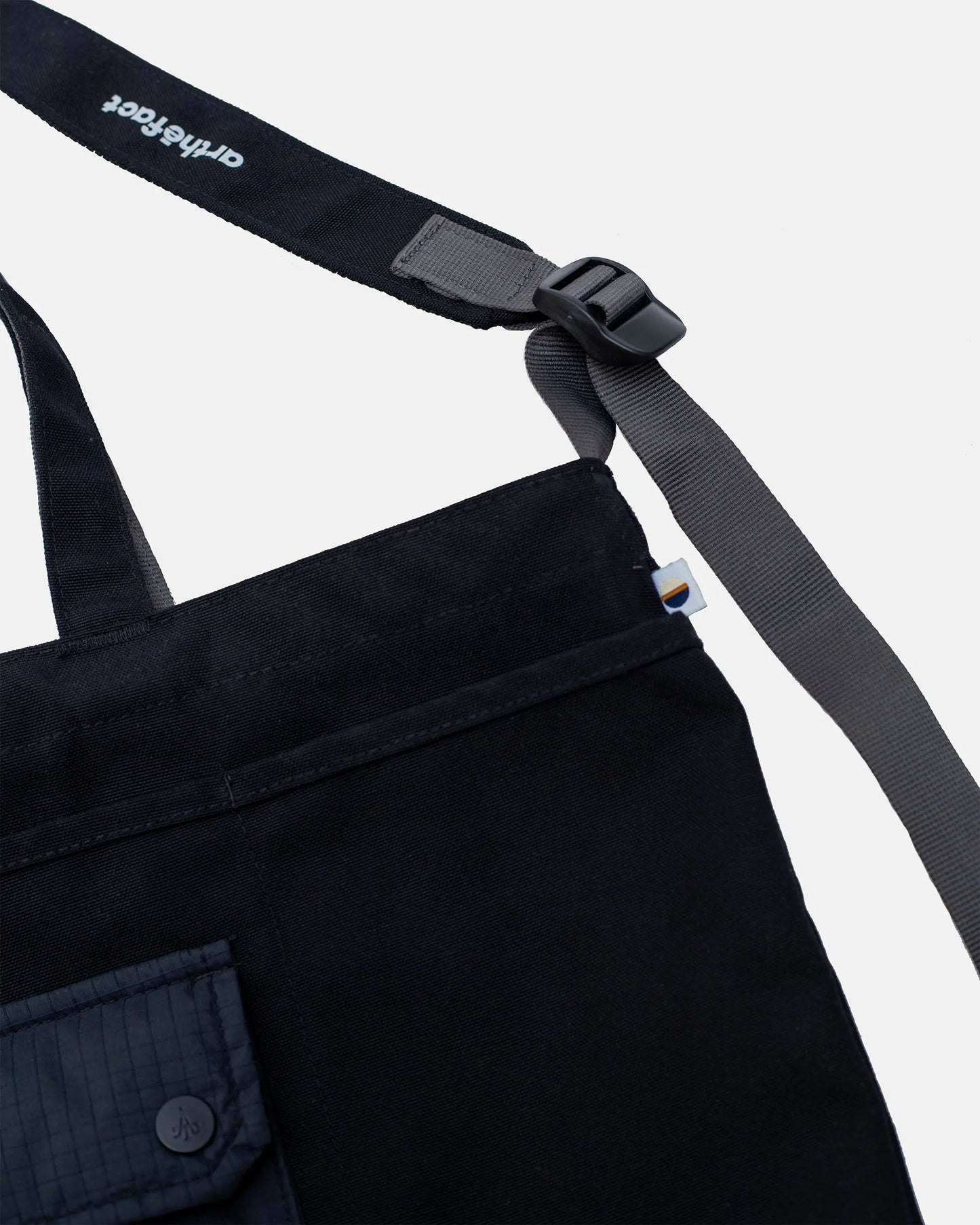 SABA Sling Bag - BLACK
