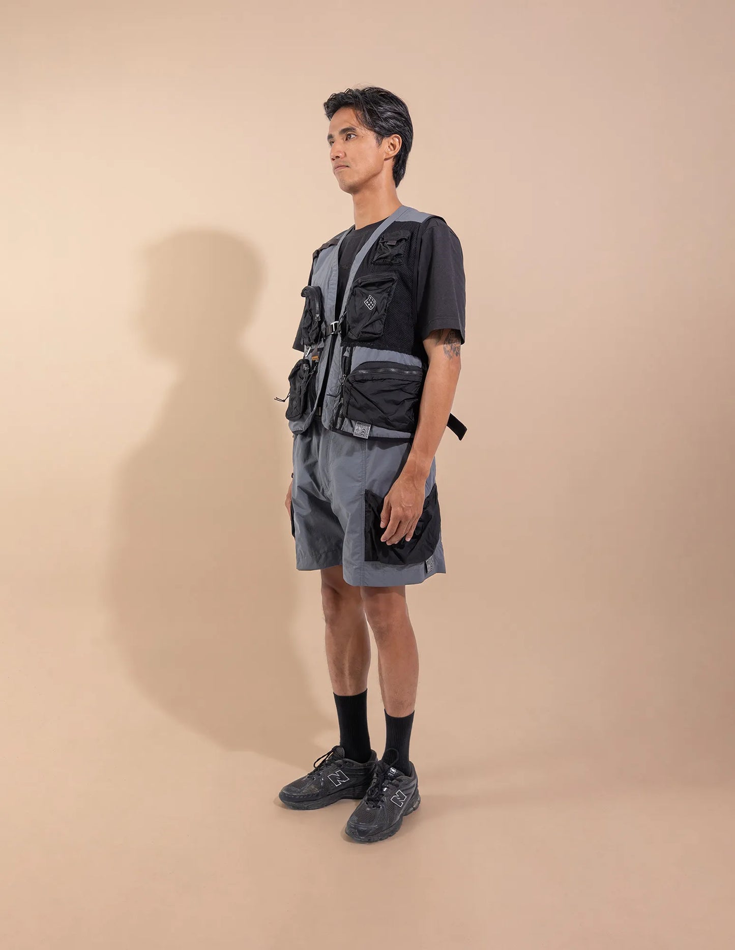 HOTE Utility Vest - GRAPHITE