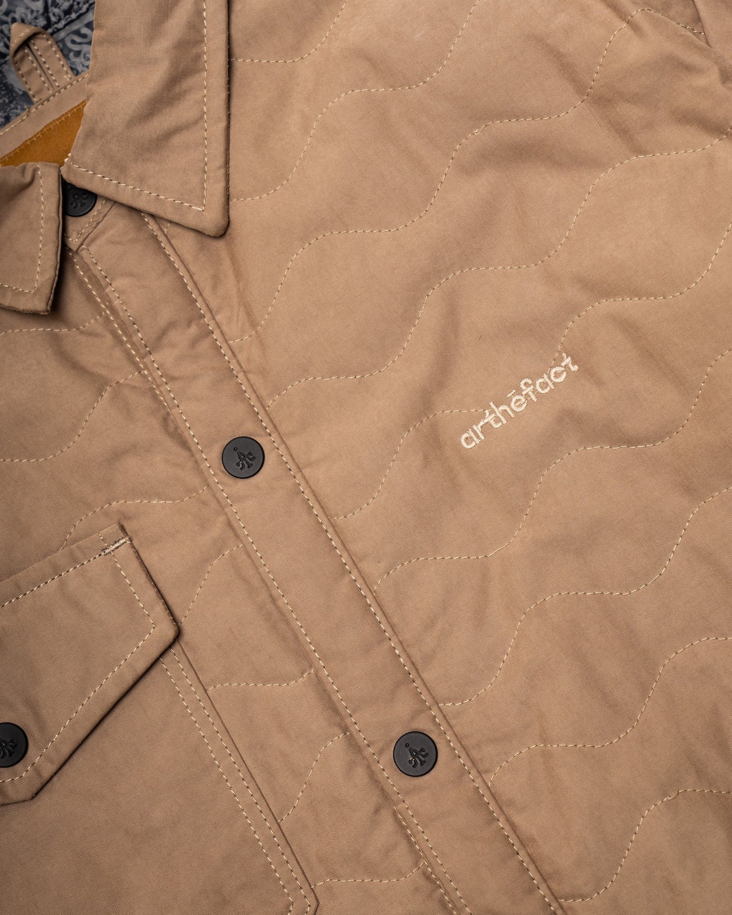 LOKI Quilted Jacket - Khaki