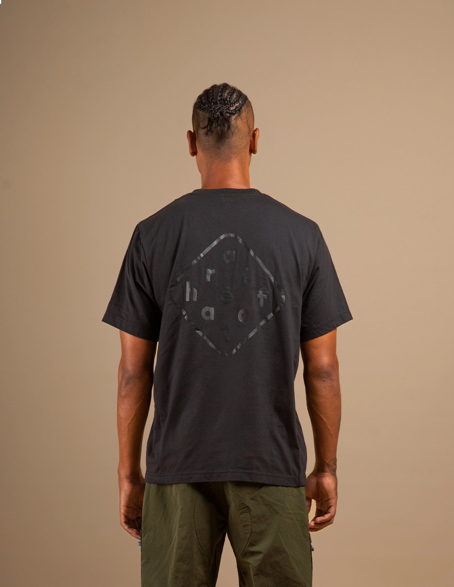 IKISI Tee - Jet Black