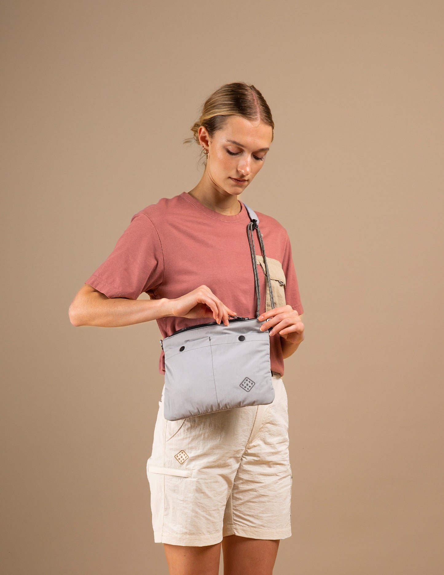 MOROTAI Sacoche Bag - Light Grey