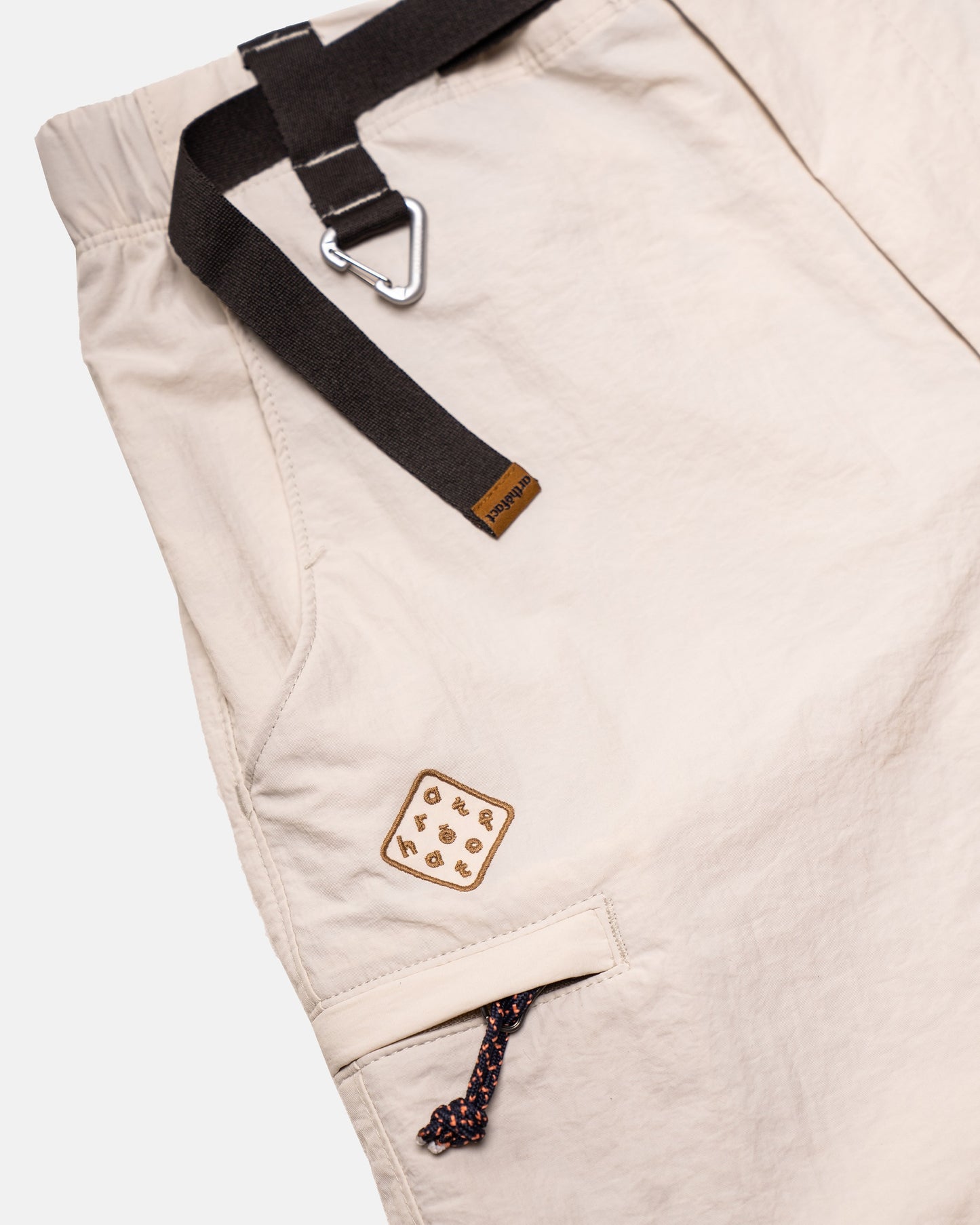 SUAI Trail Short - Off White