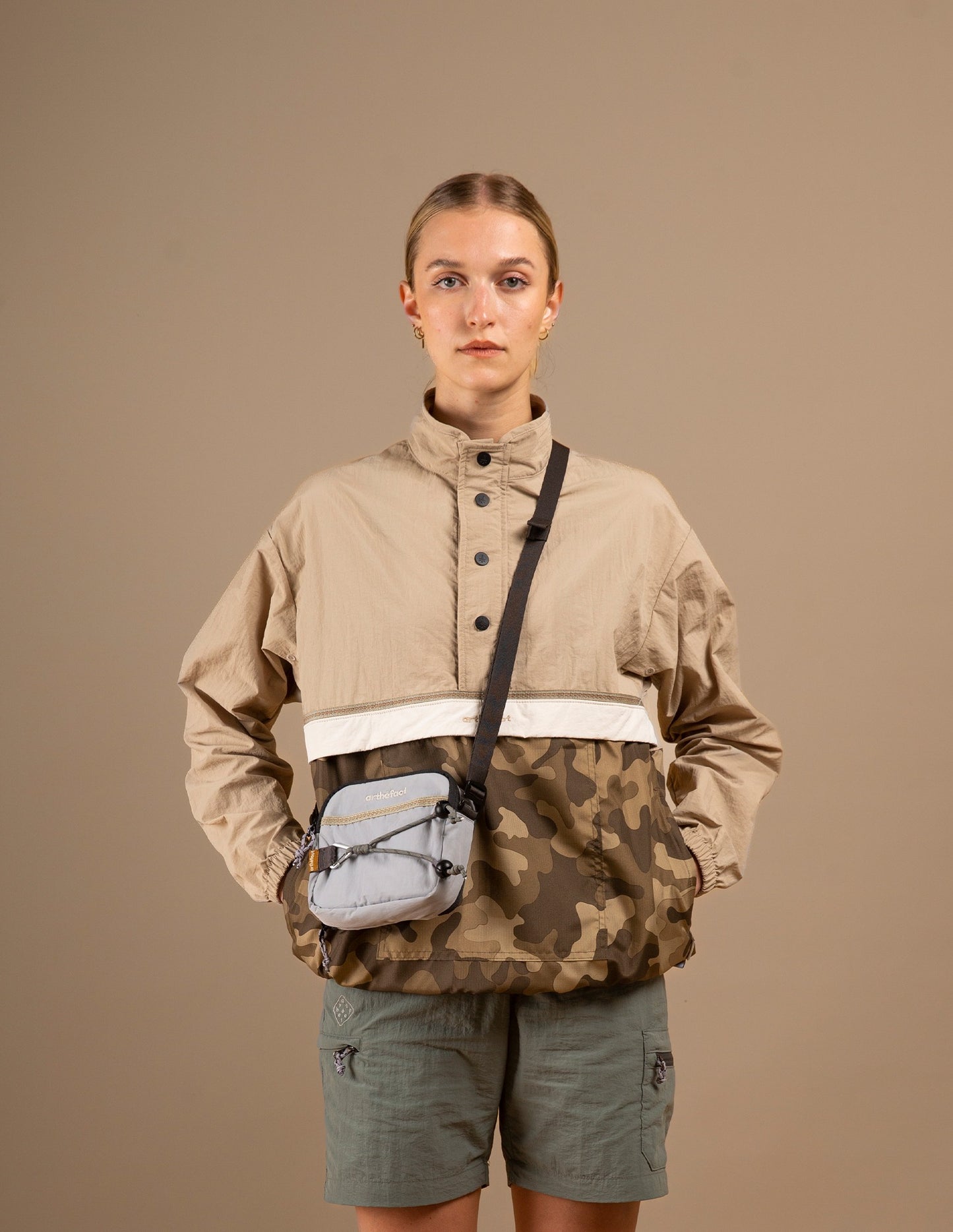 ULU Sling Bag - Light Grey