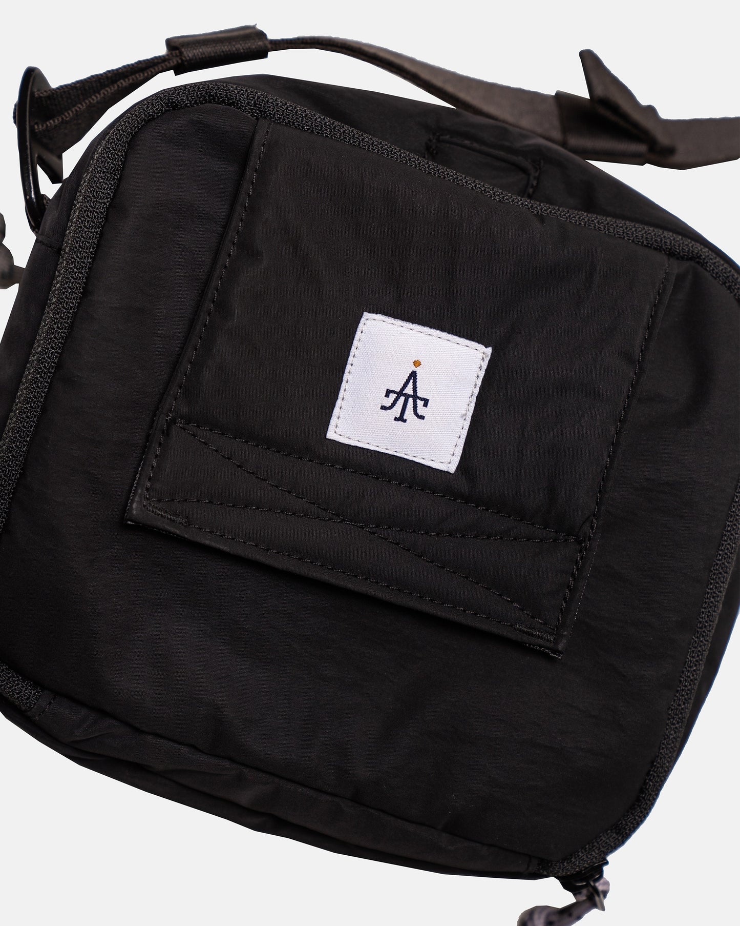 ULU Sling Bag - Black