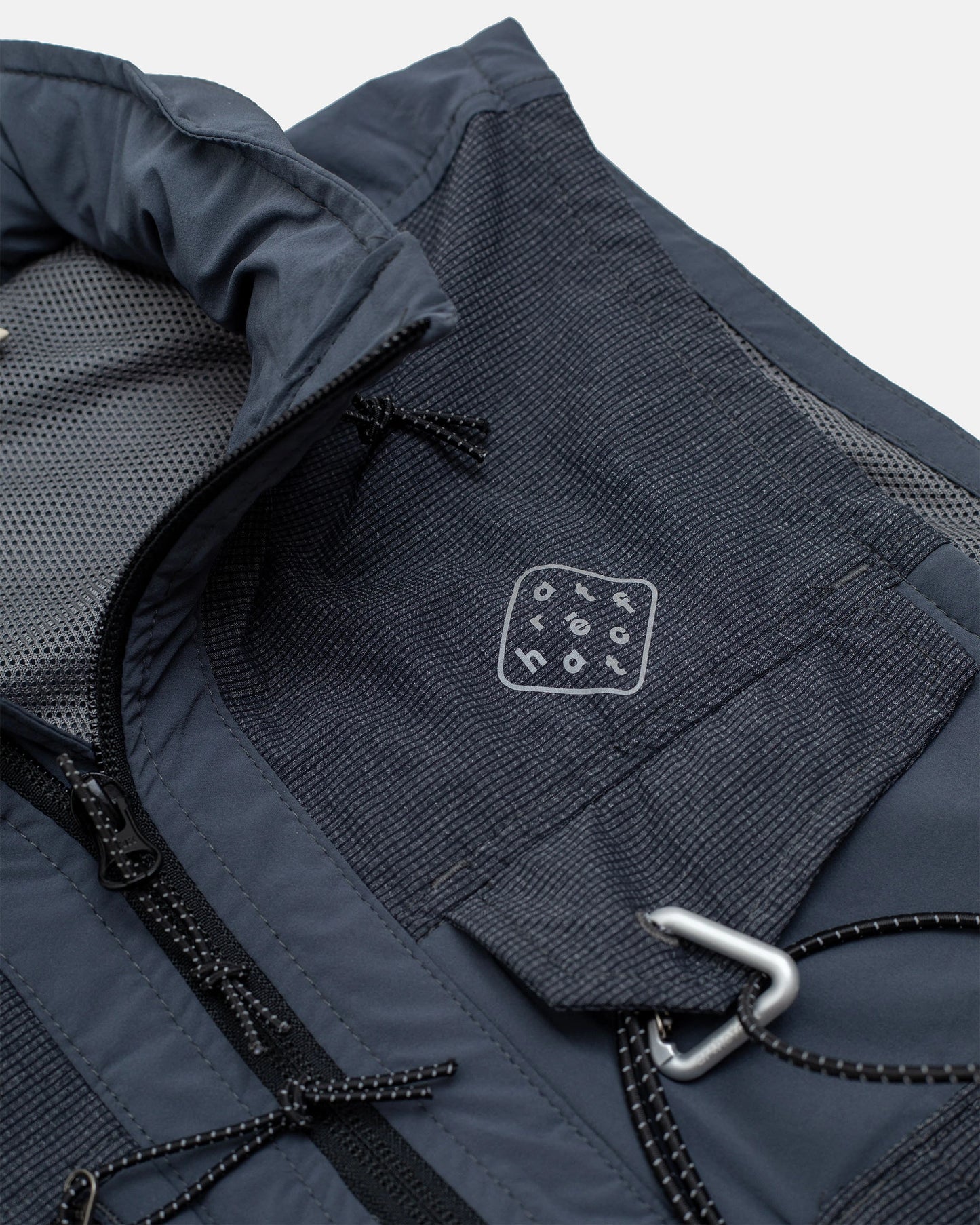 MOOR Camp Vest - DARK GREY