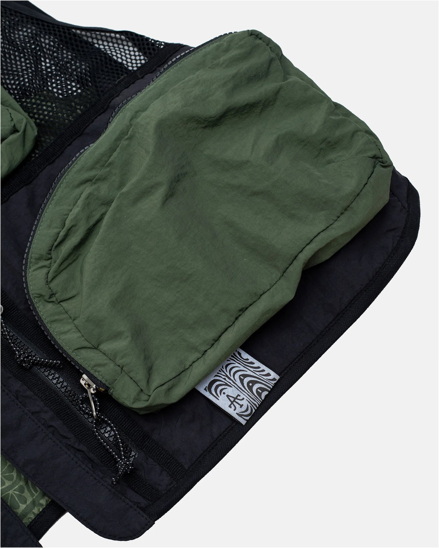 HOTE Utility Vest - BLACK/SAGE