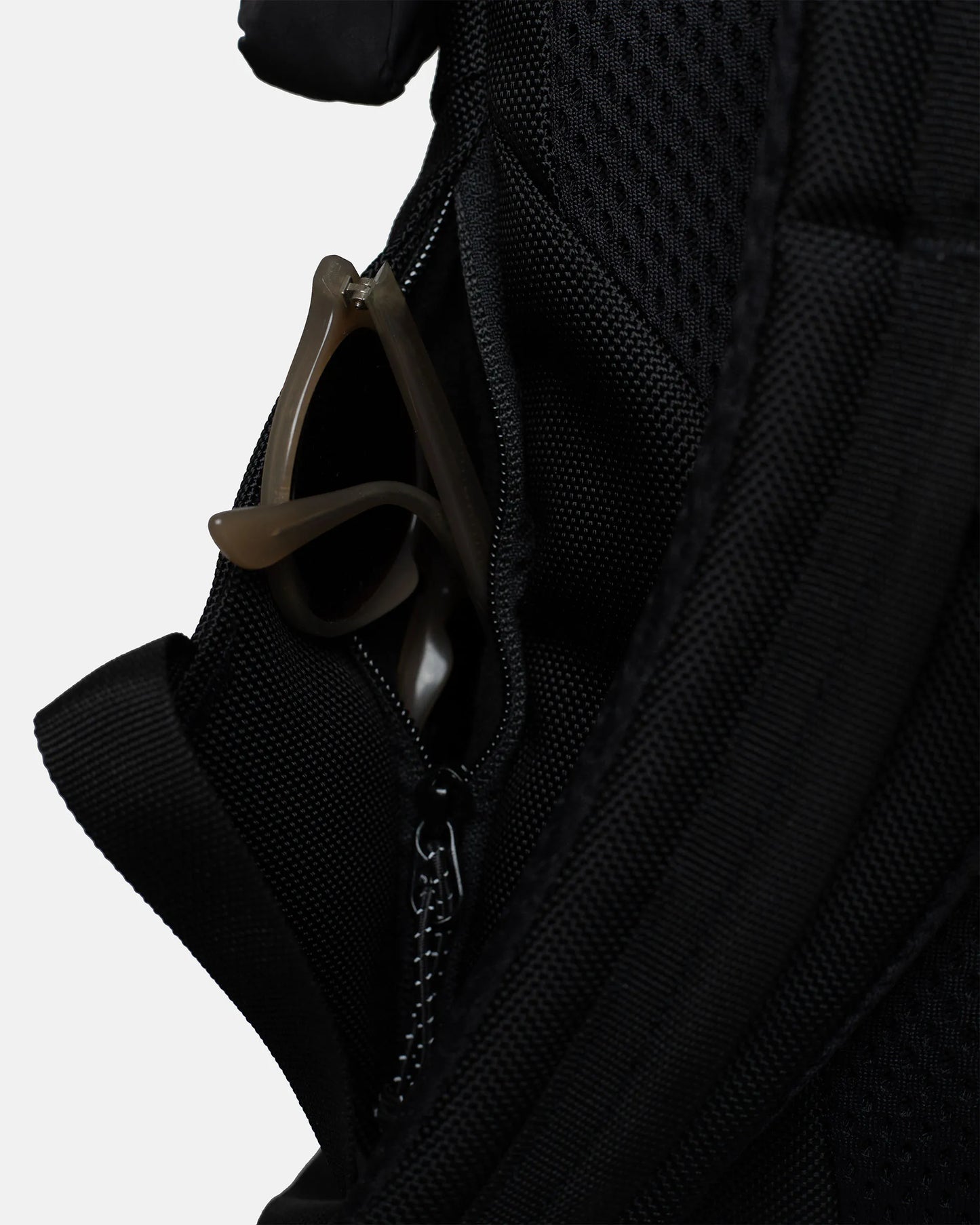 SAKRA Daypack - BLACK