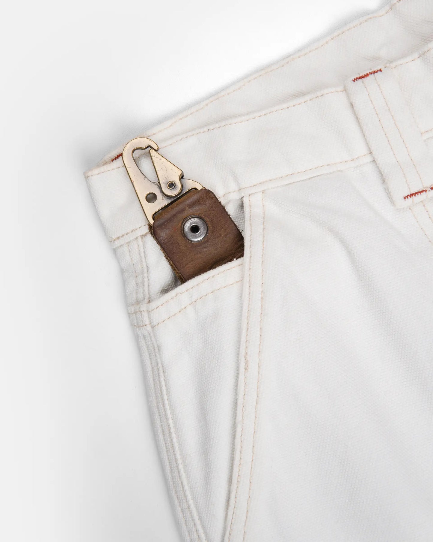 BAGAN Carpenter Short - Off White