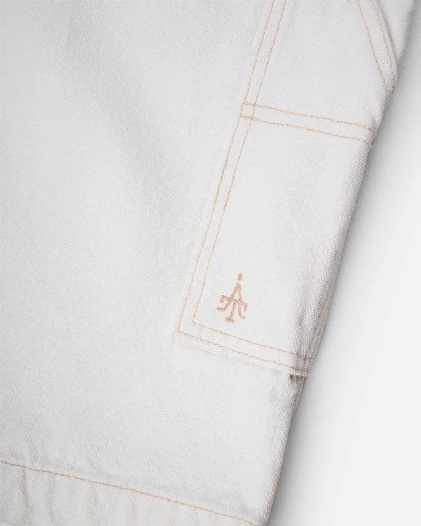 BAGAN Carpenter Short - Off White