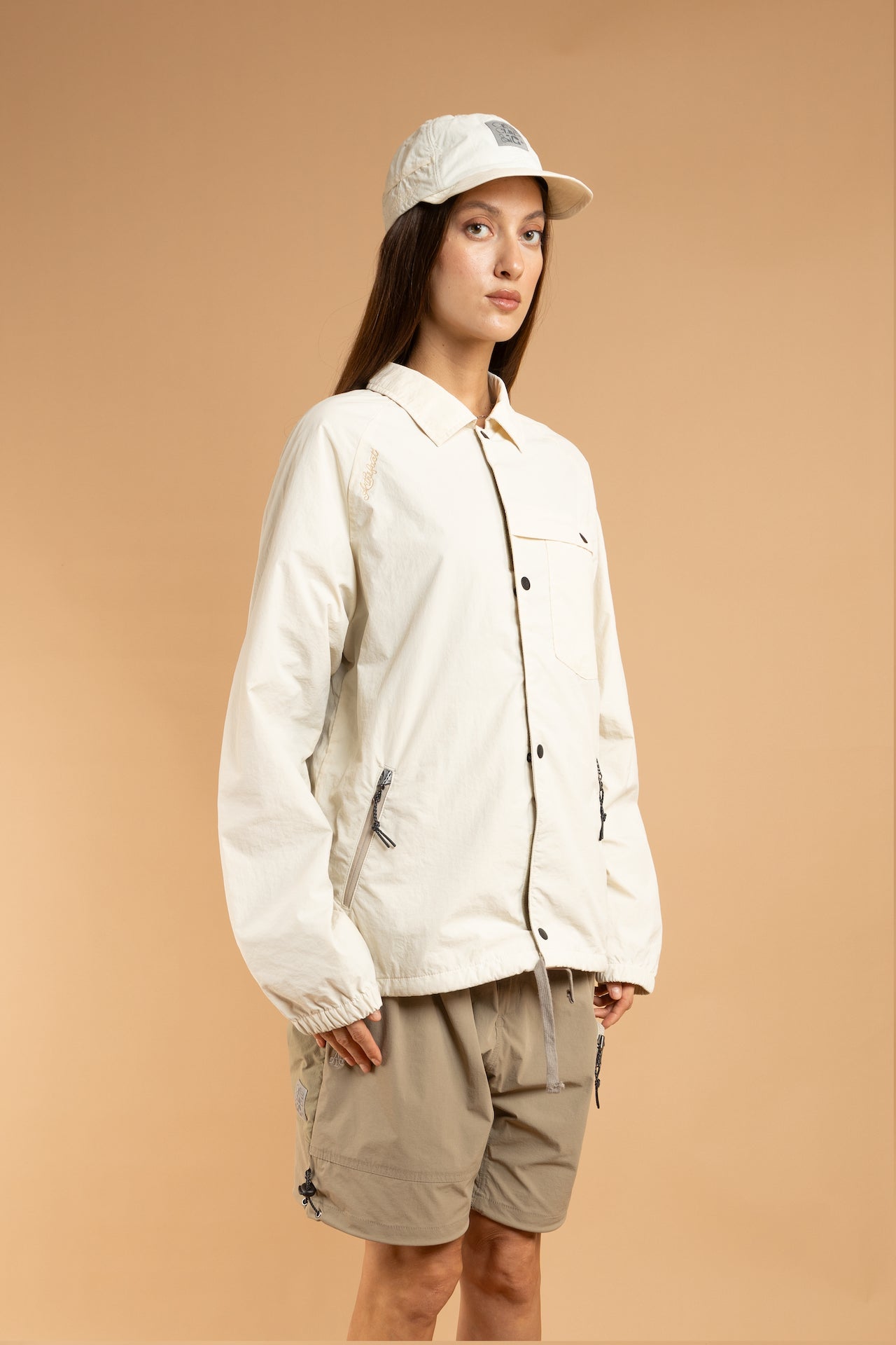 SAUBI Coach Jacket - OFF WHITE