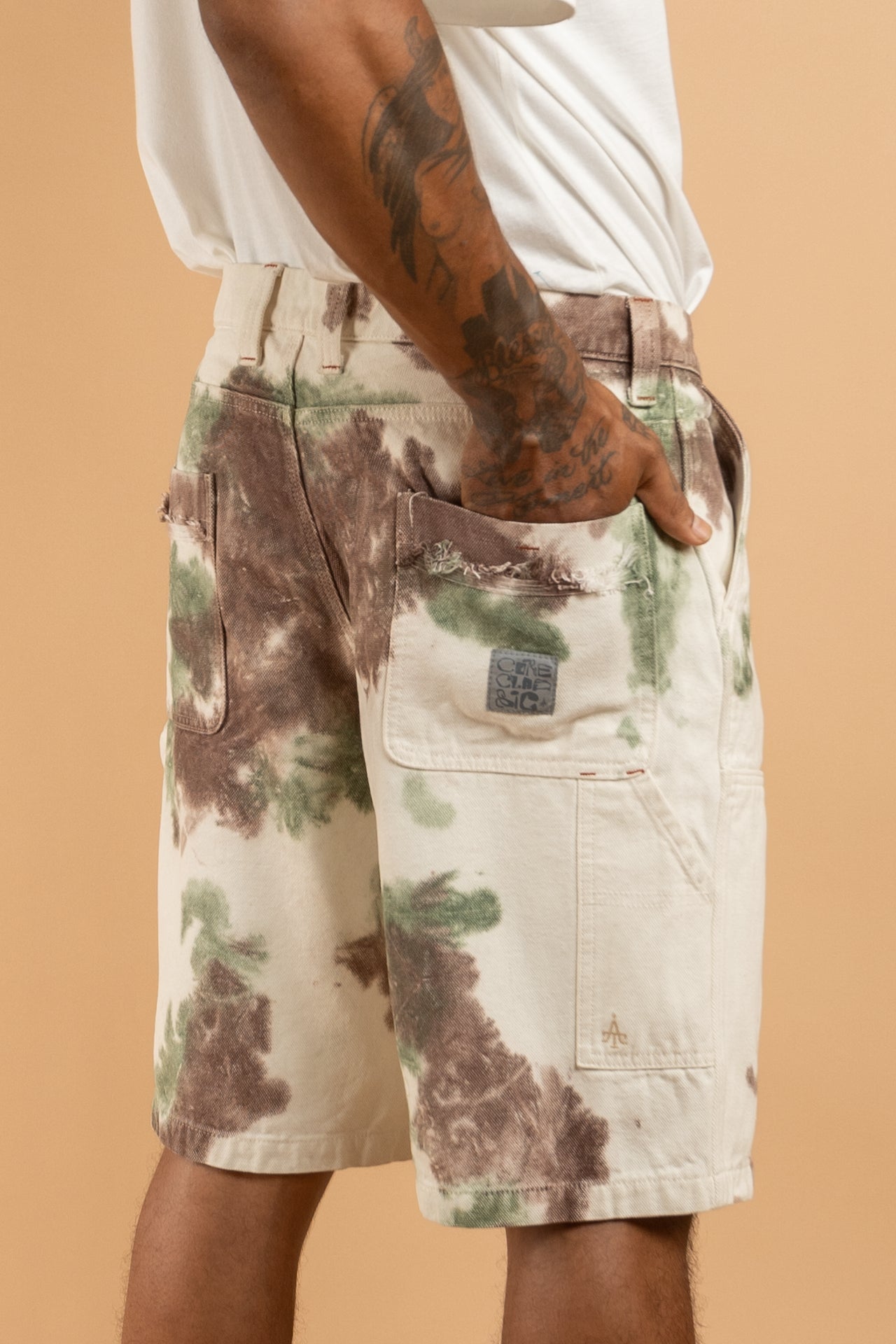 BAGAN Carpenter Short - OLIVE DUST DYE