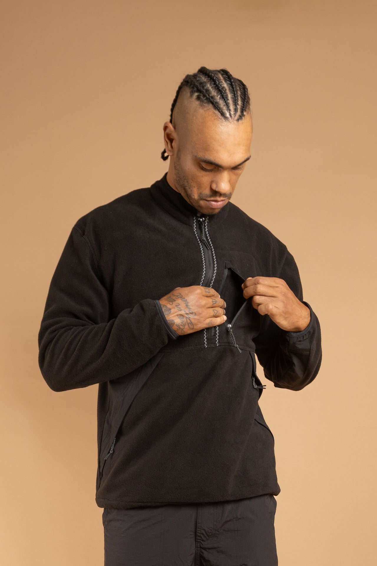 MAYAU Anorak Jacket - Black