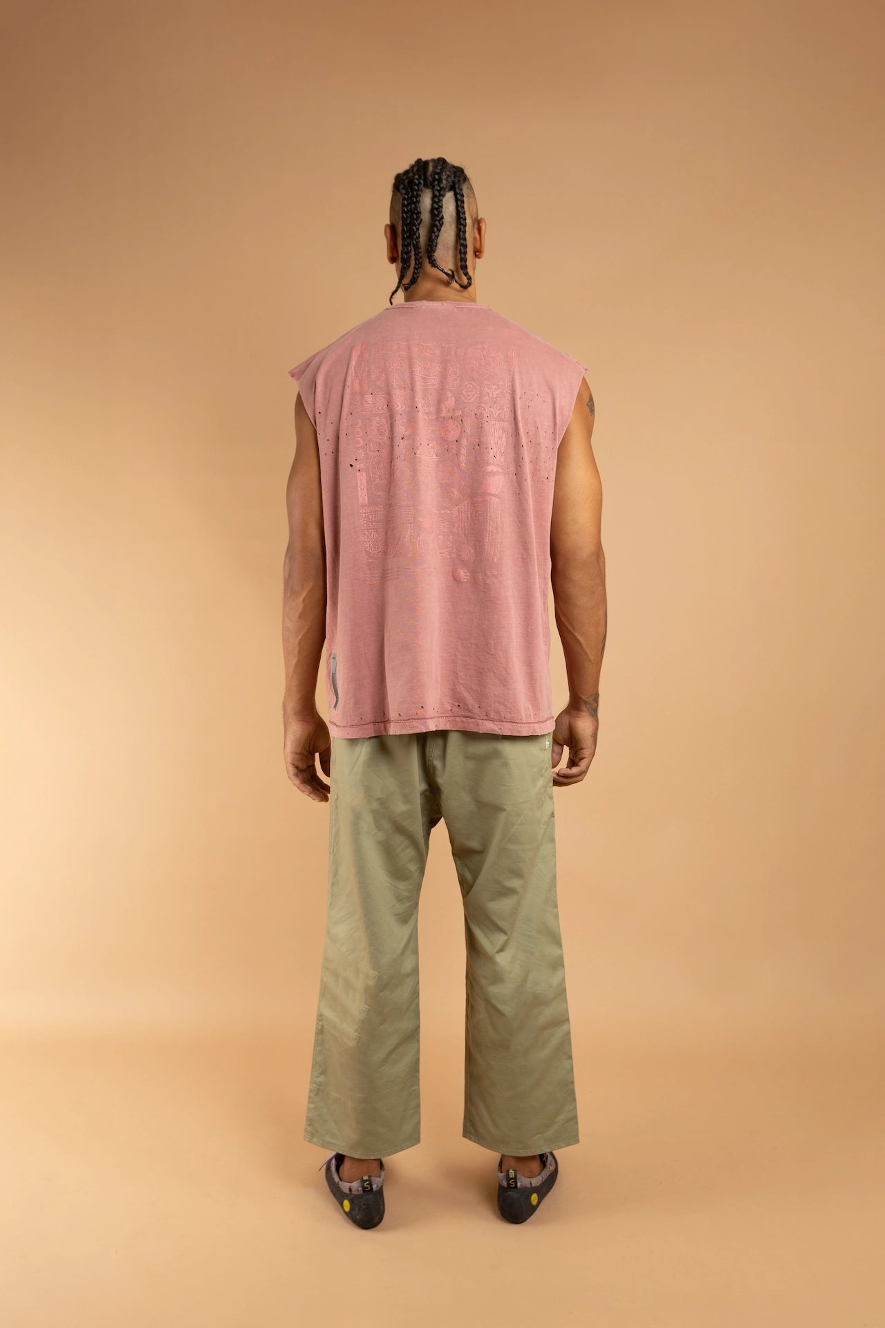 SORAKE Graphique Muscle Tee - KAMA - DUSTY ROSE [PIGMENT DYED]