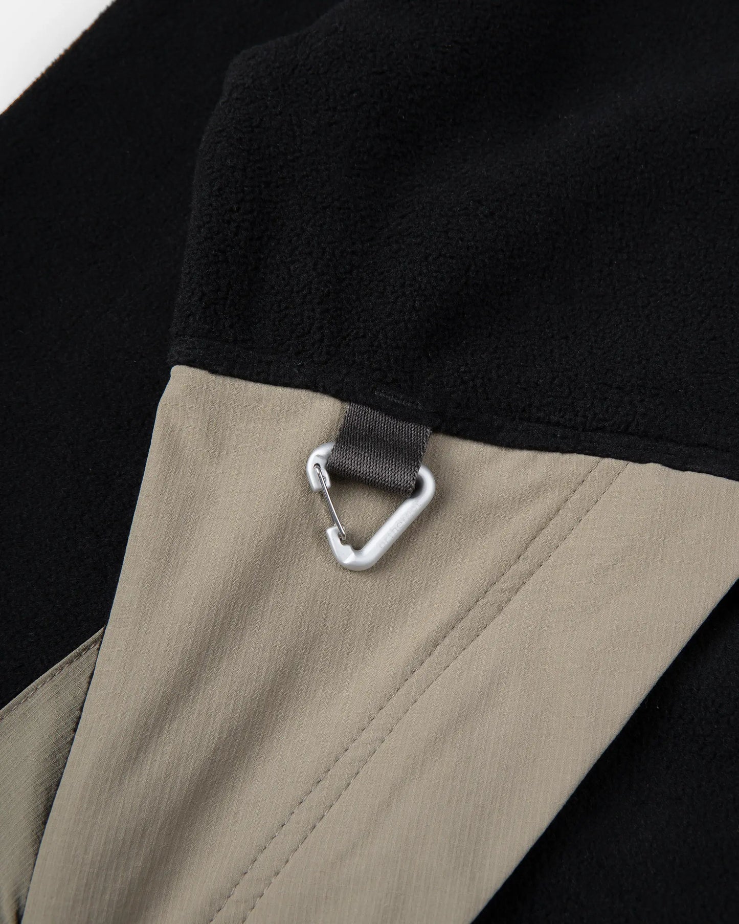 MAYAU Anorak Jacket - Black Moss