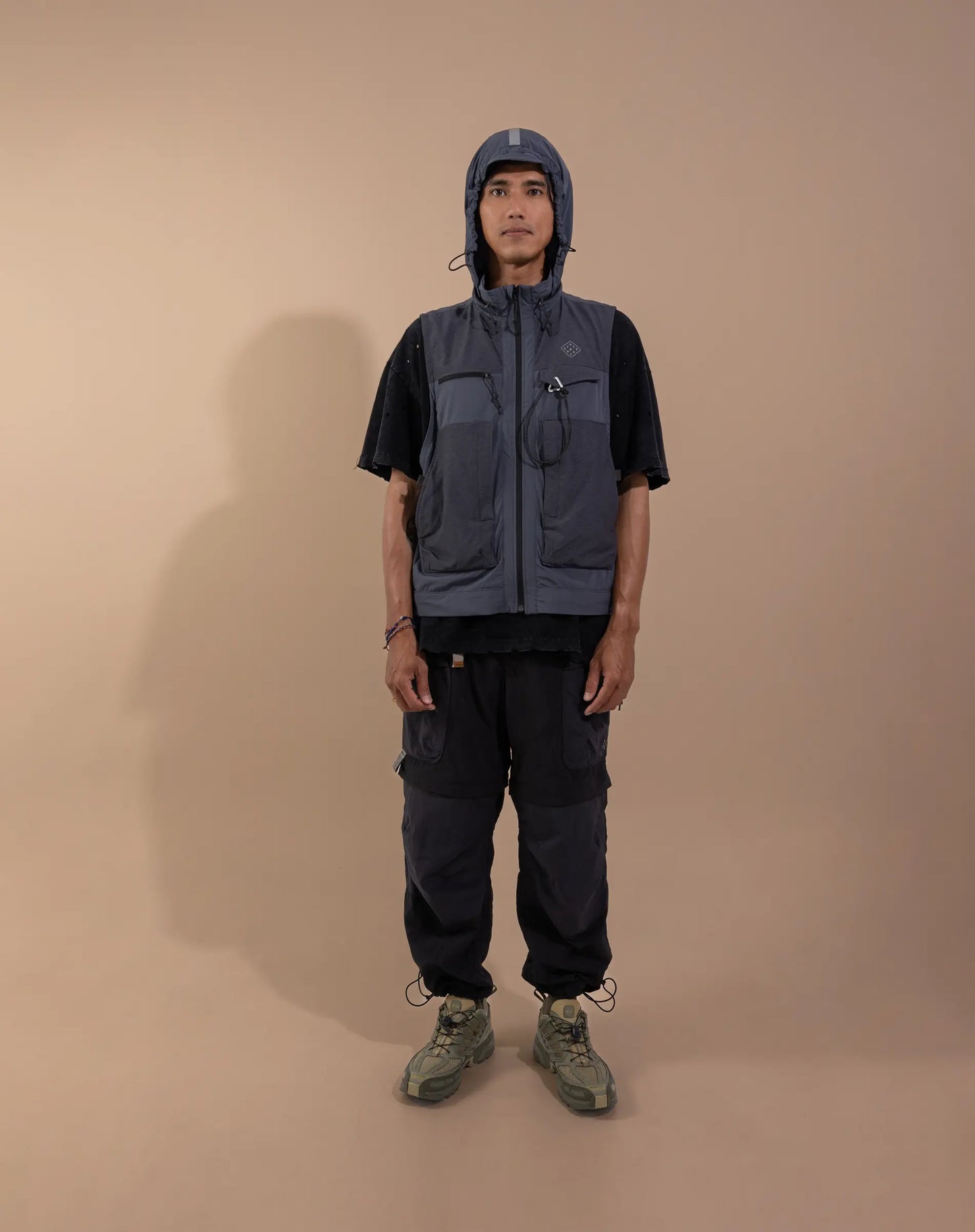 MOOR Camp Vest - DARK GREY