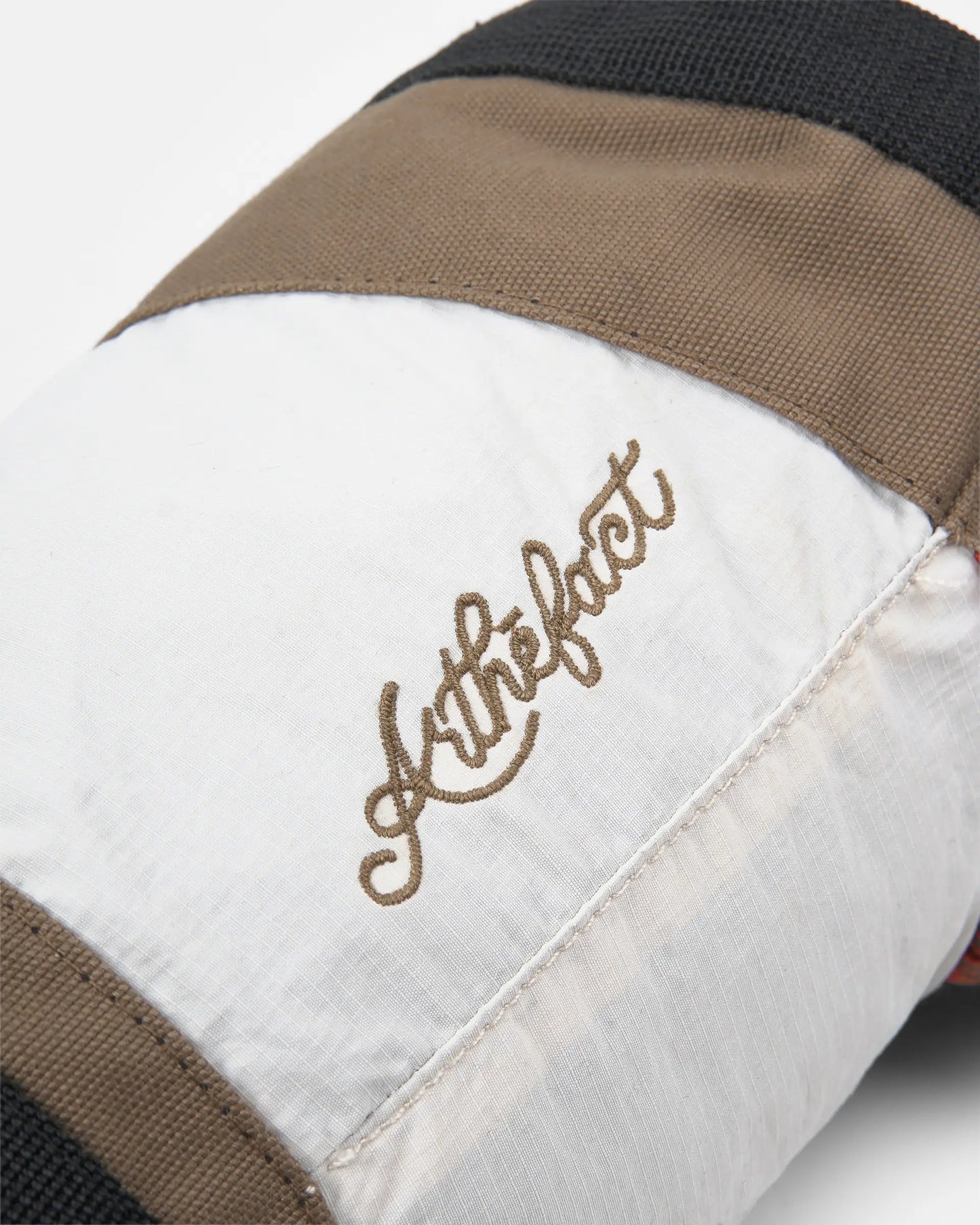 MUSI Chalk Bag - Light Brown/Off white