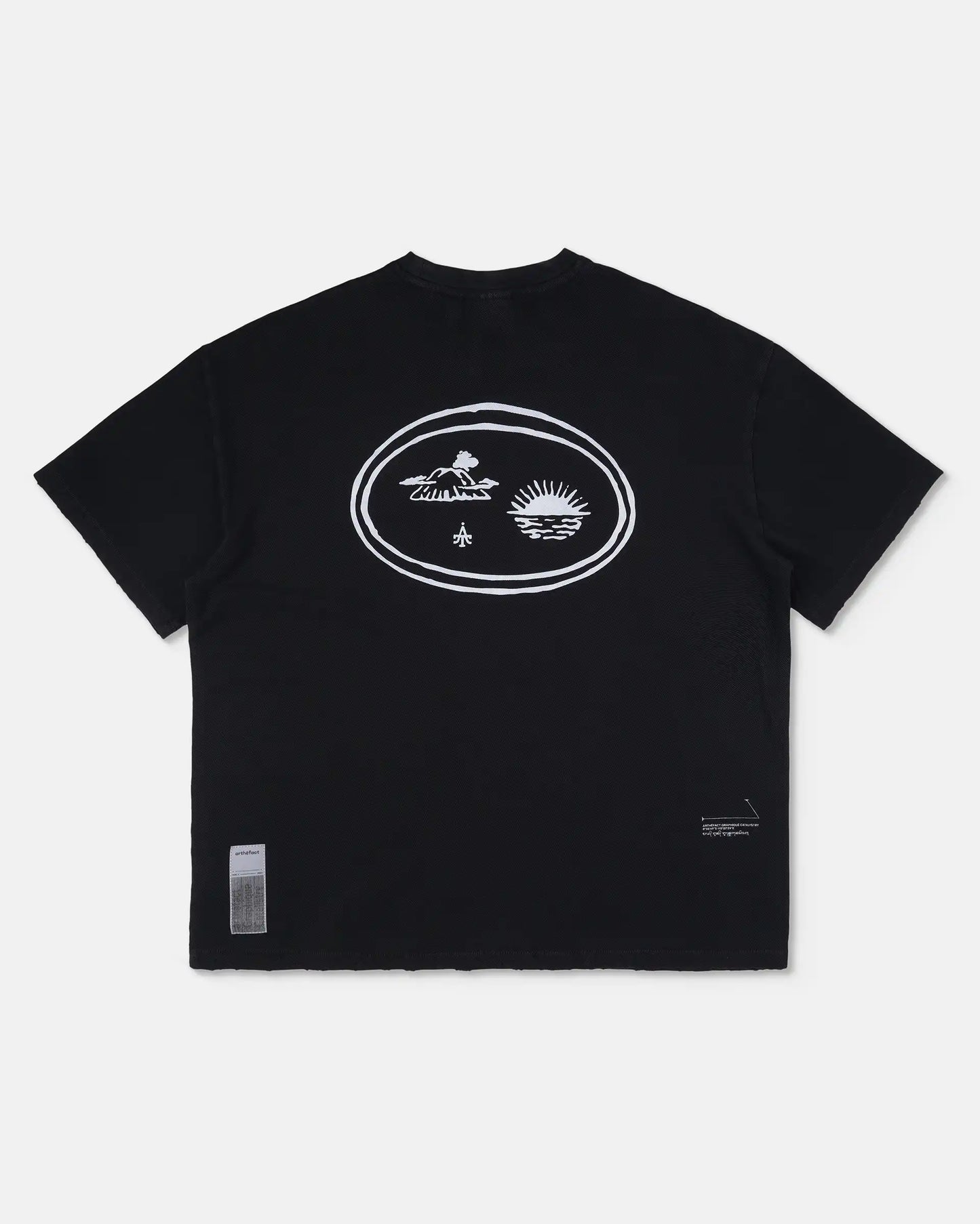 RAUNG Graphique T-Shirt - GILI - BLACK [PIGMENT DYED]