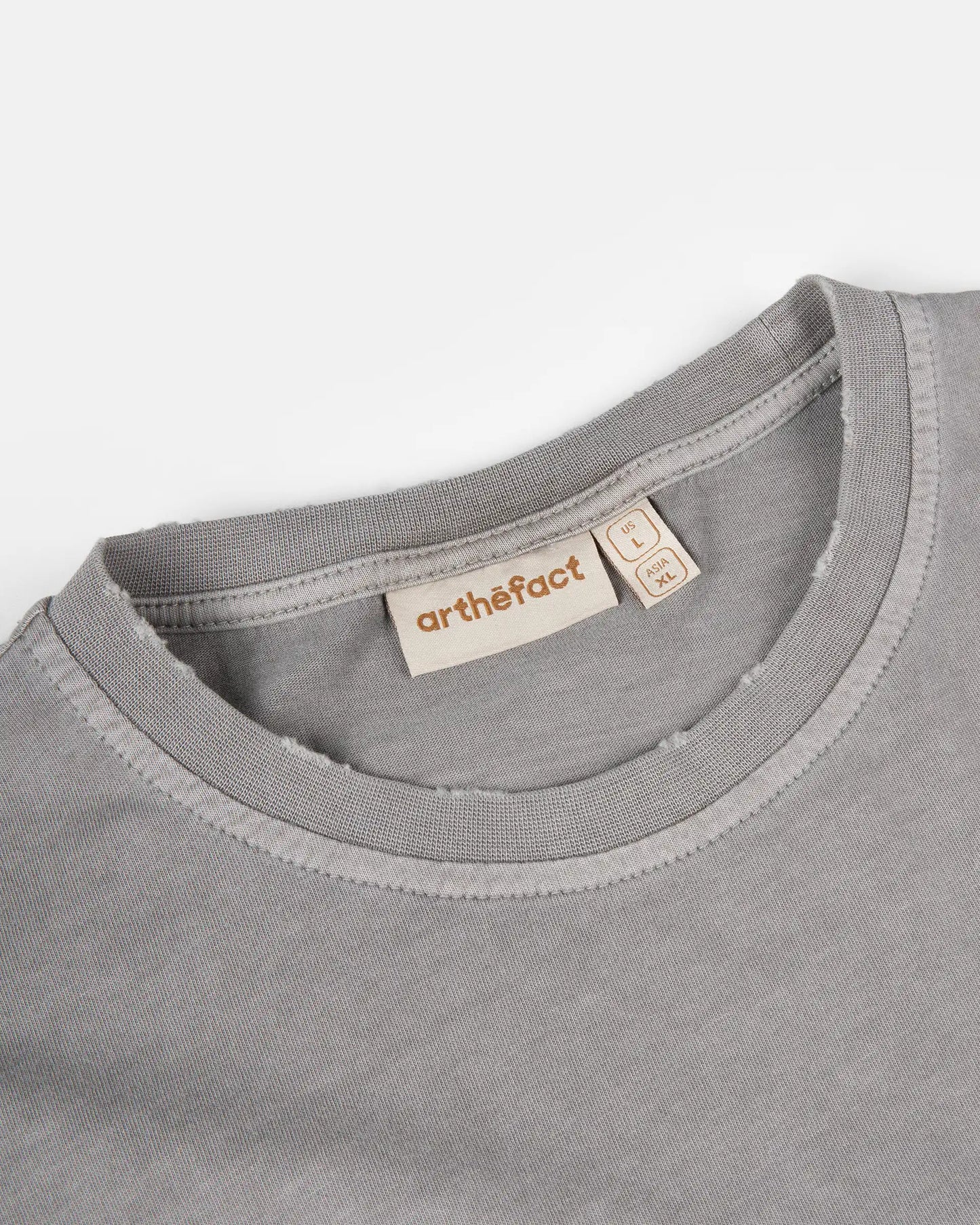 RAUNG Graphique T-Shirt - DEEPA - LIGHT GREY [PIGMENT DYED]