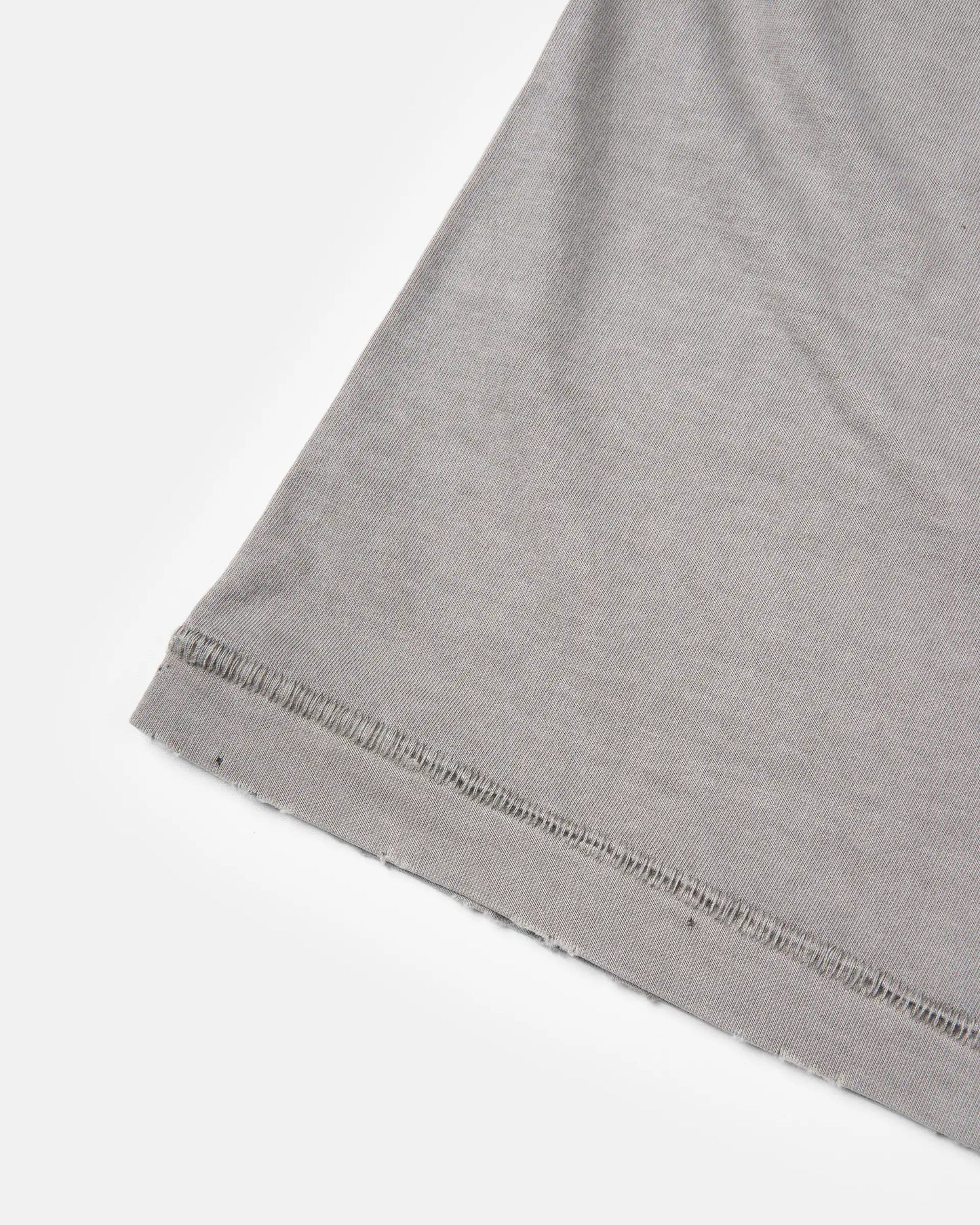 RAUNG Graphique T-Shirt - DEEPA - LIGHT GREY [PIGMENT DYED]