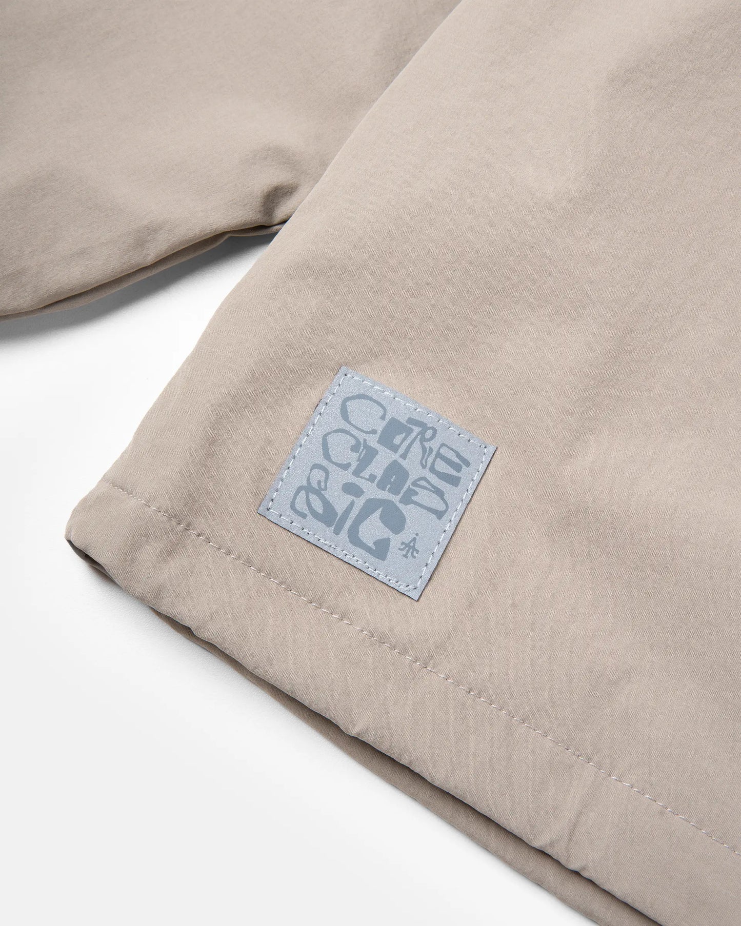 SAUBI Coach Jacket - UMBER