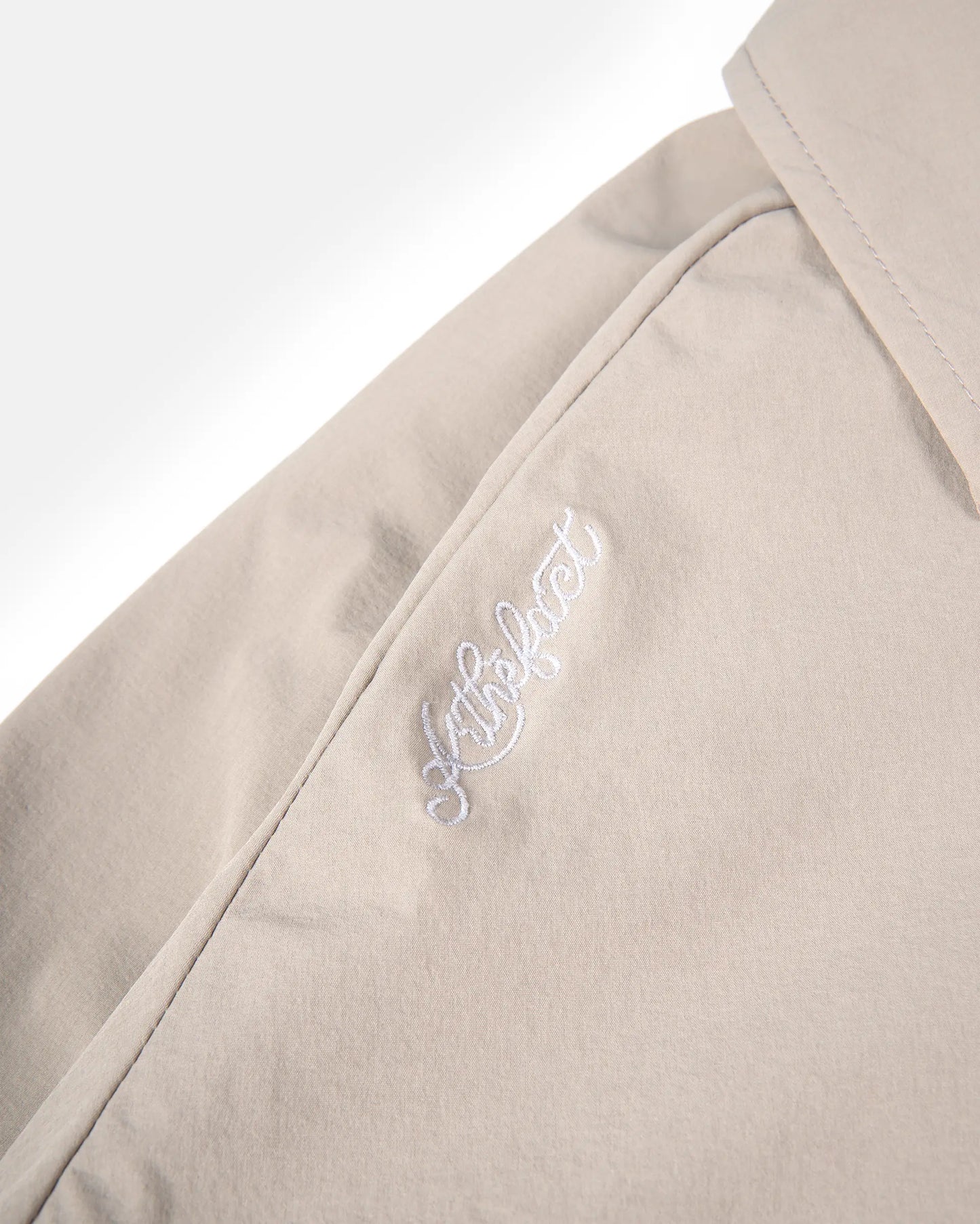 SAUBI Coach Jacket - UMBER
